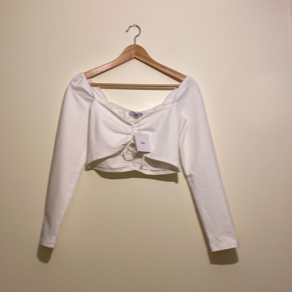 Adika white cropped top . Size M . New - Picture 2 of 12